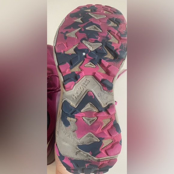 HOKA ONE ONE Women’s Size 8 Trail Running Shoes Pink  Lightweight Cushioned - Picture 2 of 10